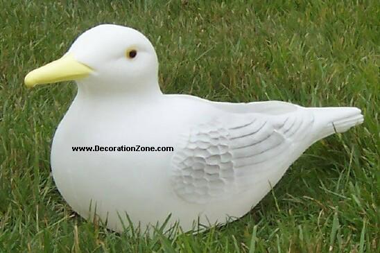 Garden Seagull Planter