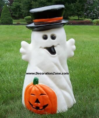 Top Hat Ghost with Pumpkin