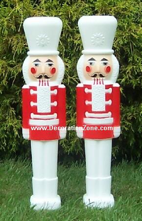 Economy Red Nutcrackers {Set of 2}